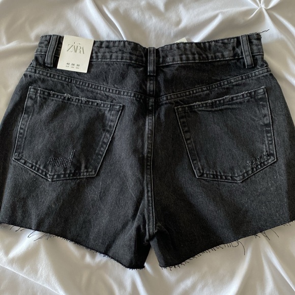 Zara Black Denim Shorts - Picture 3 of 8